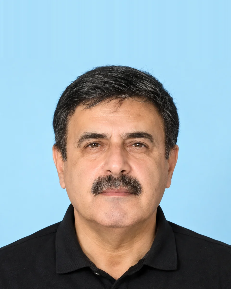 Ar. Farooq Saleem Khan, Principal Architect